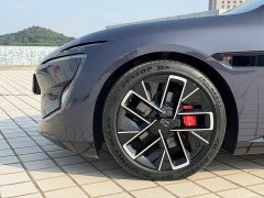 Avatr 12 2023 650 Tri-Laser AWD Performance Edition - ფოტო 9