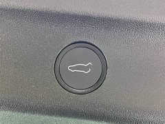 Tesla Model Y Facelift Rear-Wheel Drive - ფოტო 13