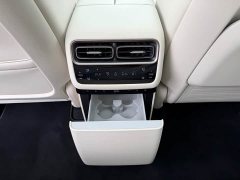 Li Auto i6 2025 Two-Wheel Drive Standard - ფოტო 12