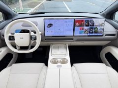 Li Auto i6 2025 Two-Wheel Drive Standard - ფოტო 13