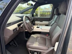 Li Auto Li Xiang MEGA Ultra - ფოტო 8