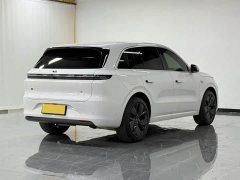 Li Auto L6 Pro - ფოტო 18