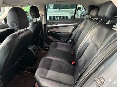 Volkswagen Golf 200TSI DSG - ფოტო 11