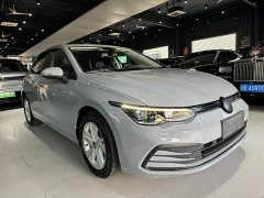 Volkswagen Golf 200TSI DSG - ფოტო 3