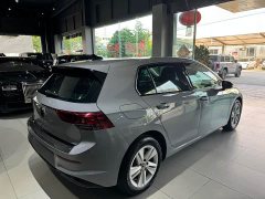 Volkswagen Golf 200TSI DSG - ფოტო 5