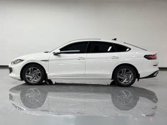 Volkswagen Lingdu L 280TSI DSG Dazzling Red Edition - ფოტო 11