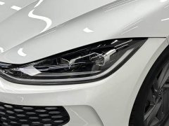 Volkswagen Lingdu L 280TSI DSG Dazzling Red Edition - ფოტო 19
