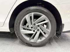 Volkswagen Lingdu L 280TSI DSG Dazzling Red Edition - ფოტო 5