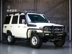 Toyota Land Cruiser (Imported) 2019 4.0L Manual - ფოტო 13