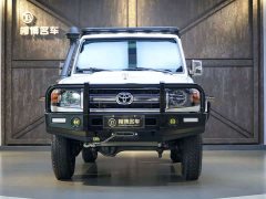 Toyota Land Cruiser (Imported) 2019 4.0L Manual - ფოტო 2