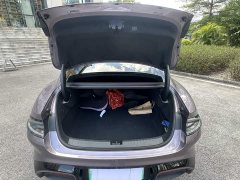 Xiaomi SU7 Rear-Wheel Drive Standard Founder Edition - ფოტო 7