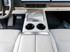 Li Auto Li Xiang MEGA Ultra - ფოტო 14