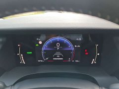 Toyota Camry Hybrid 2.0L HGVP Luxury - ფოტო 14