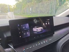 Toyota Camry Hybrid 2.0L HGVP Luxury - ფოტო 16