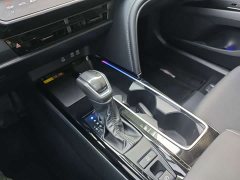 Toyota Camry Hybrid 2.0L HGVP Luxury - ფოტო 17