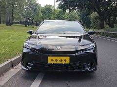 Toyota Camry Hybrid 2.0L HGVP Luxury - ფოტო 2