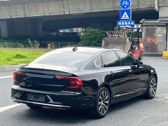 Volvo S90 B5 Inscription Luxury - ფოტო 5
