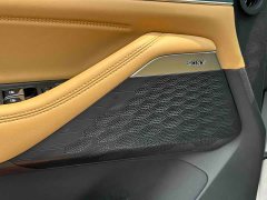 Changan UNI-K 2.0T Premium - ფოტო 13