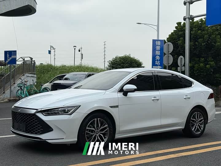 BYD Qin PLUS Champion Edition DM-i 55KM Exceed