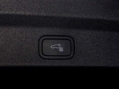 Li Auto L6 Pro Smart Refresh Edition - ფოტო 7