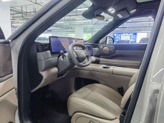 IM Motors Zhiji LS8 66 Ultra Tech Flagship 5-Seater - ფოტო 3