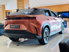 Lexus RZ 450e AWD Luxury Edition - ფოტო 3