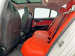 BMW 1 Series 125i M Sport Night Edition - ფოტო 14