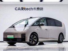 Li Auto Li Xiang MEGA Ultra - ფოტო 1