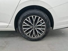 Volkswagen Sagitar 200TSI DSG Feiyue Edition - ფოტო 10