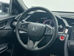 Honda Civic 2021 Hatchback 220 Turbo CVT Trendy Control - ფოტო 7
