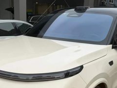 Li Auto L8 Max - ფოტო 2