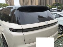 Li Auto L8 Max - ფოტო 7
