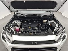 Toyota RAV4 Dual Engine 2.0L FWD Luxury - ფოტო 12