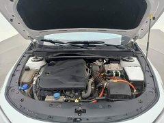 Changan UNI-V Smart Electric iDD 1.5T 113km Smart Fun Edition - ფოტო 8