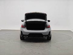 BMW 3 Series 325Li M Sport Package - ფოტო 12