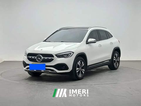 2021 Mercedes-Benz GLA 200
