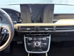 Lincoln Adventurer Explorer 2.0T Two-Wheel Drive Elite - photo 16