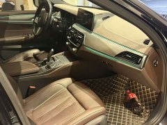 BMW 5 Series 530Li Luxury M Sport Package - ფოტო 9
