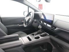 Toyota Sienna 2021 2.5L Hybrid Premium Edition - ფოტო 12