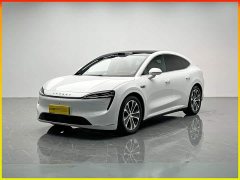 Luxeed Zhiji R7 Pure Electric 802km Max - фото 1