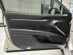 Toyota Camry 2.0G Luxury - ფოტო 10