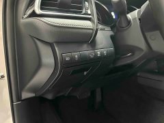 Toyota Camry 2.0G Luxury - ფოტო 13