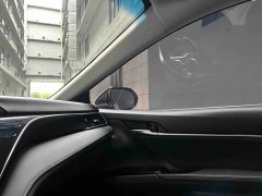 Toyota Camry 2.0G Luxury - ფოტო 15