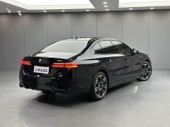 BMW 5 Series (Imported) 2024 525i M Sport Package - ფოტო 4