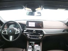 BMW 5 Series Facelift 530Li Luxury M Sport Package - ფოტო 11