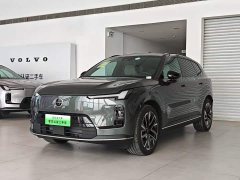Volvo XC70 Plug-in Hybrid AWD Extended Range Plus - ფოტო 1