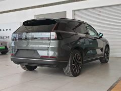 Volvo XC70 Plug-in Hybrid AWD Extended Range Plus - ფოტო 14