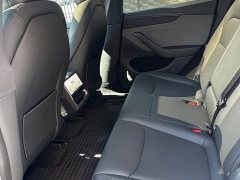 Tesla Model Y Rear-Wheel Drive - ფოტო 9
