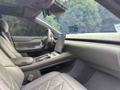 NIO ET7 2024 75kWh Executive Signature Edition - ფოტო 13