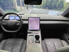 NIO ET7 2024 75kWh Executive Signature Edition - ფოტო 15